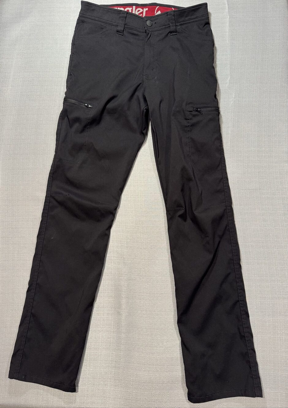 Men’s Wrangler Outdoor Performance Utility Pants – Black – 30x32